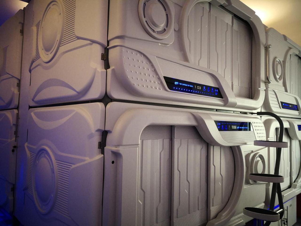 The Capsule Hotel Colombo Exterior foto