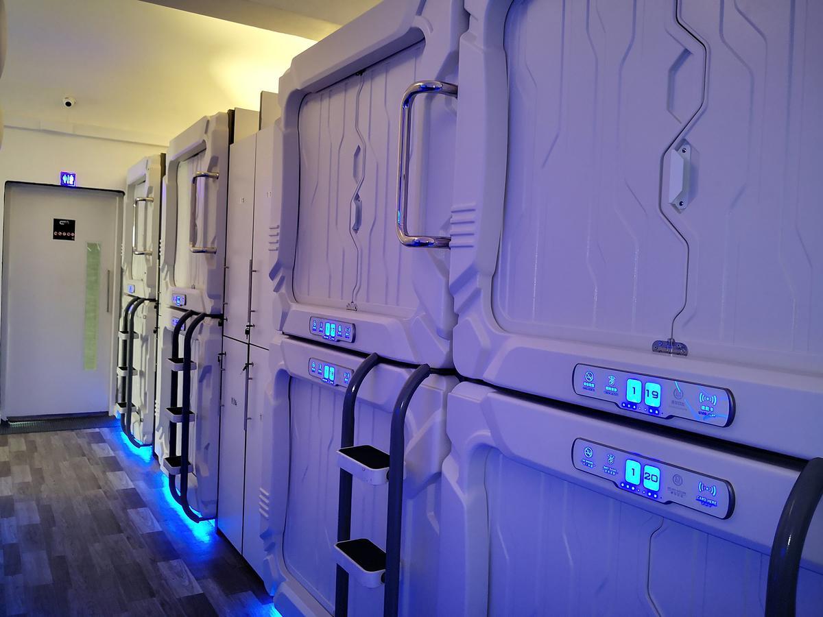 The Capsule Hotel Colombo Exterior foto