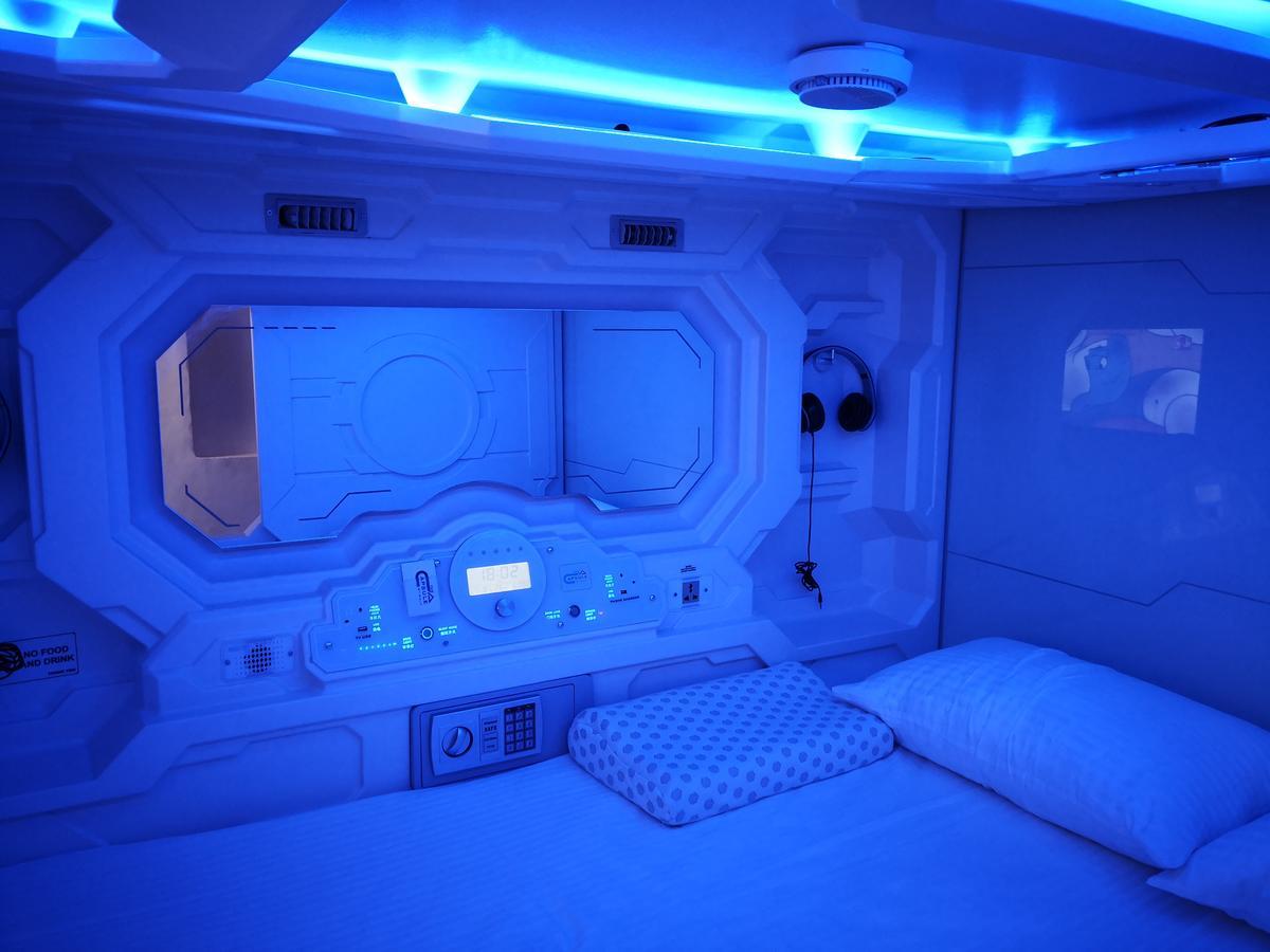 The Capsule Hotel Colombo Exterior foto
