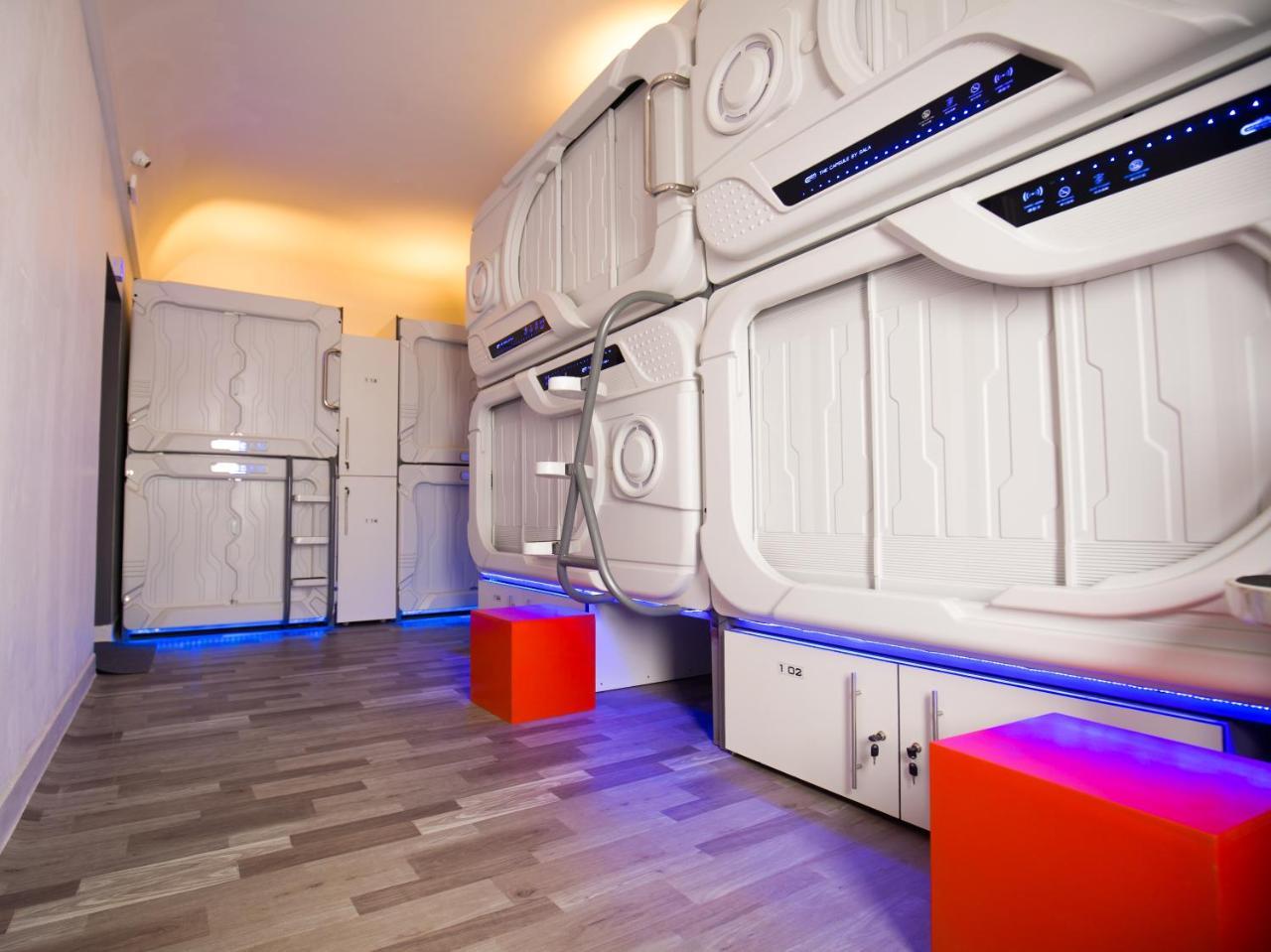 The Capsule Hotel Colombo Exterior foto